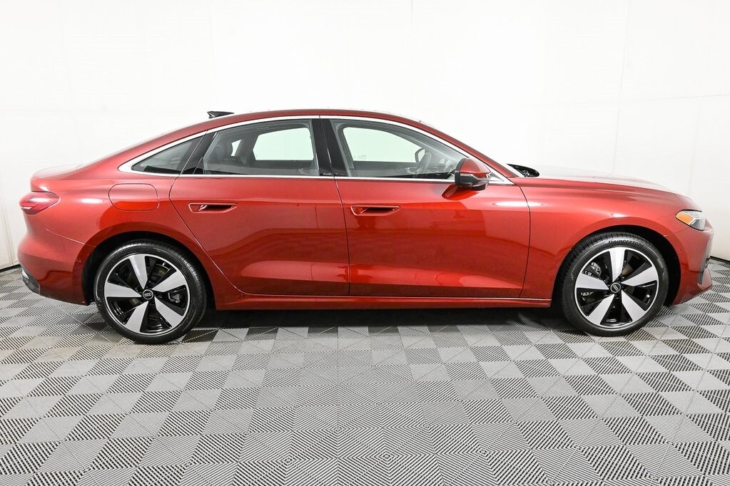 2025 Audi A5 2.0T Prestige photo 2