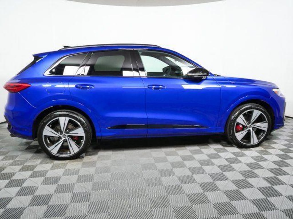 New 2026 Audi SQ5 SUV