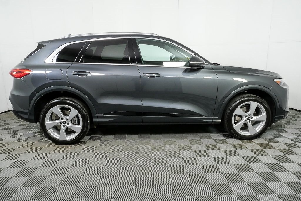 Certified 2025 Audi All-new Q5 2.0T Premium Plus Quattro SUV