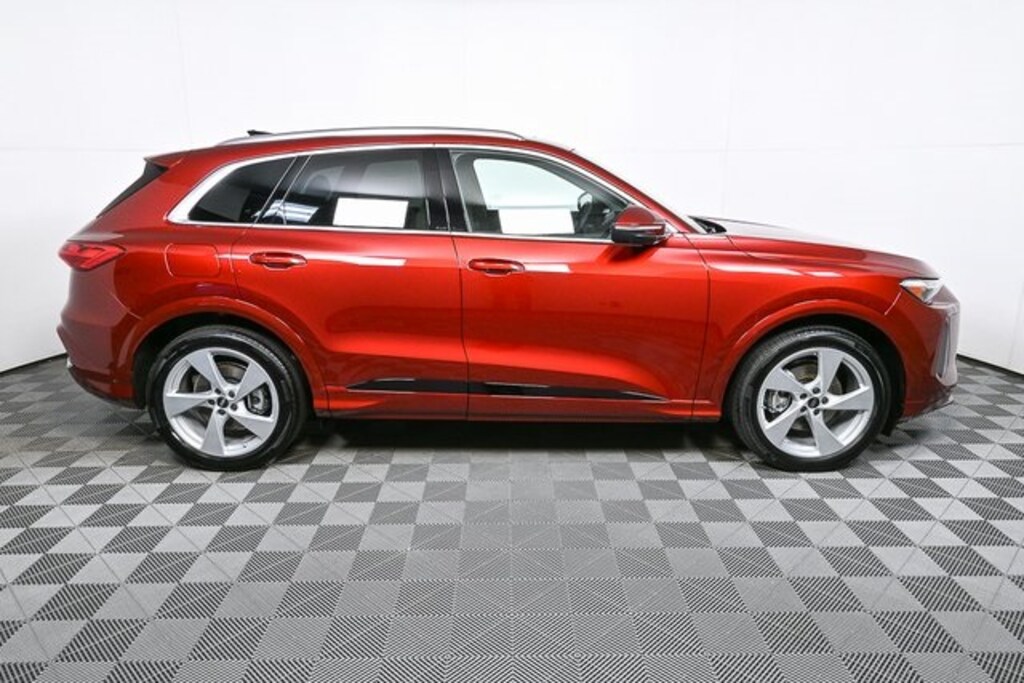 New 2025 Audi All-new Q5 2.0T Prestige SUV