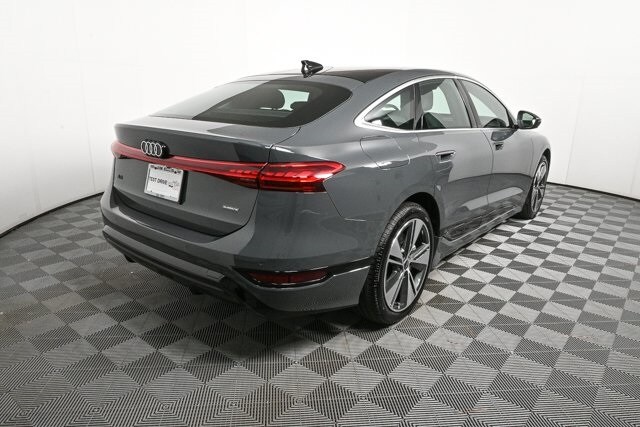 2025 Audi A6 Quattro Premium photo 3