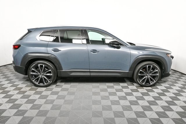 2023 Mazda CX-50 2.5 Premium Plus photo 2