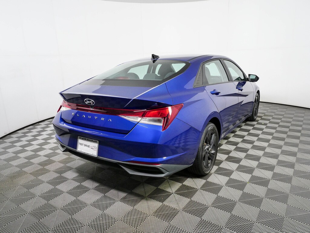 Used 2021 Hyundai Elantra SEL Sedan