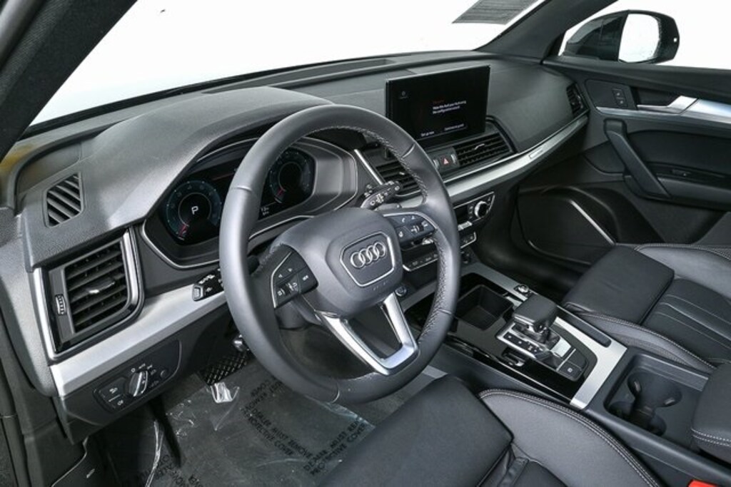 Used 2025 Audi Q5 Quattro SUV