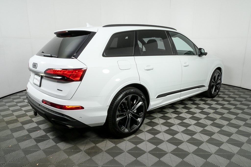 New 2026 Audi Q7 55 Premium Plus SUV