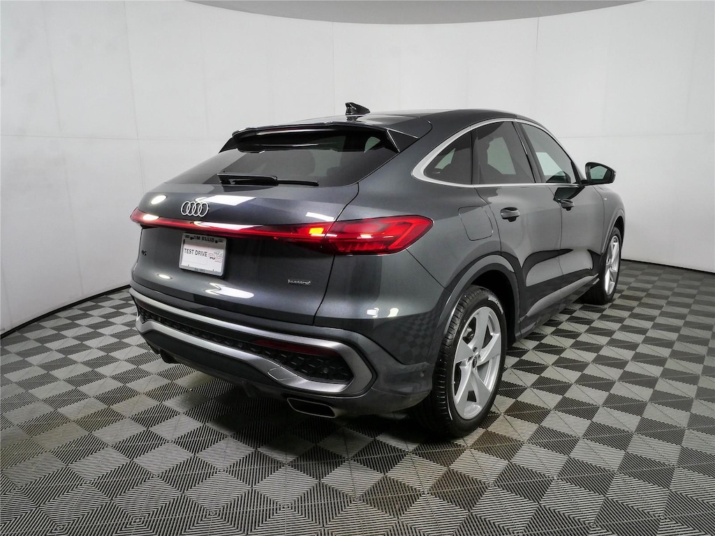 Used 2025 Audi Q5 Sportback Prestige quattro Sportback