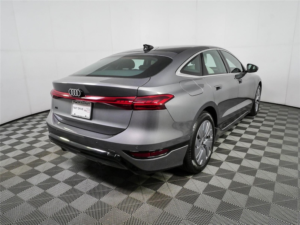 Used 2025 Audi e-tron 55 Quattro Ultra C