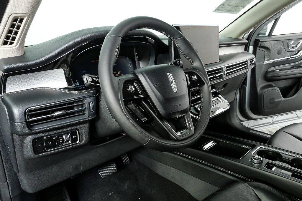 Used 2024 Lincoln Corsair Premiere SUV