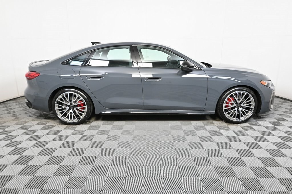 2025 Audi S5 Prestige photo 2