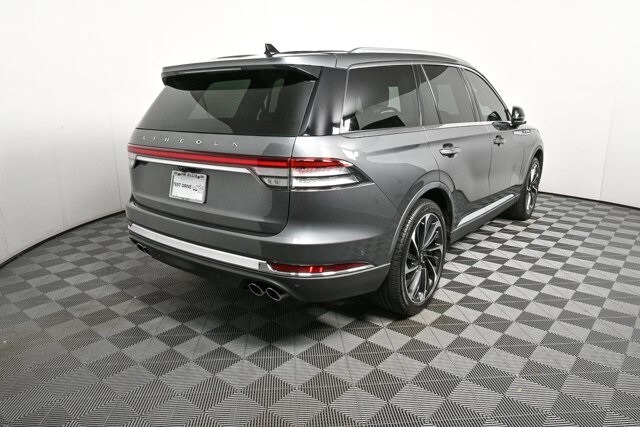 2023 Lincoln Aviator Reserve photo 3