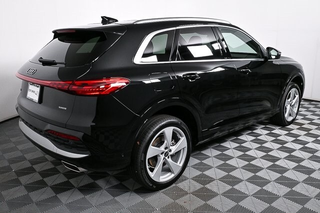 2025 Audi Q5 2.0T Premium Plus photo 2