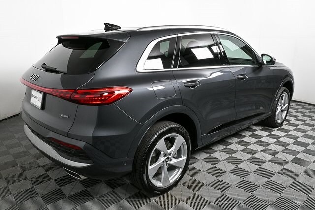 2025 Audi Q5 2.0T Premium Plus photo 2