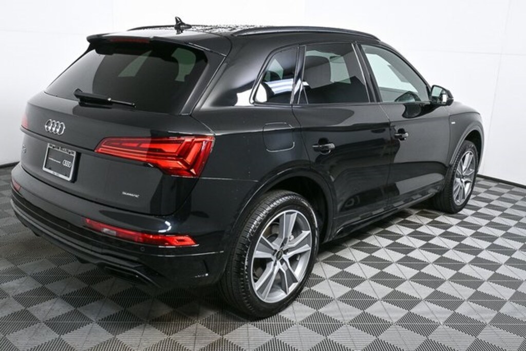 Used 2025 Audi Q5 Quattro SUV
