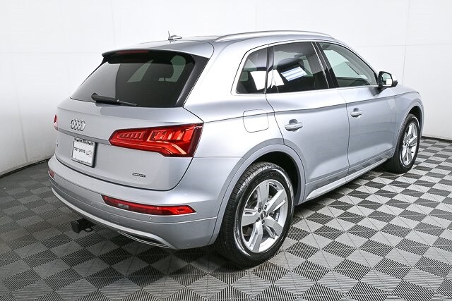 2019 Audi Q5 2.0T Premium Plus photo 3