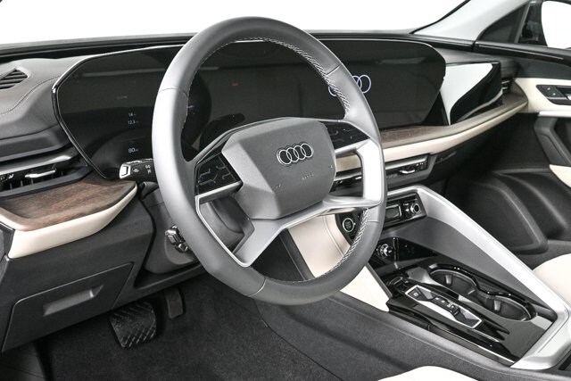 2025 Audi Q5 2.0T Premium photo 4