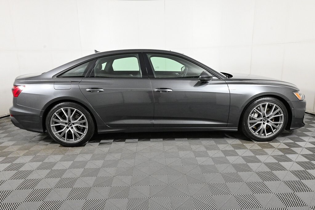 2022 Audi A6 3.0T Premium Plus Quattro photo 2