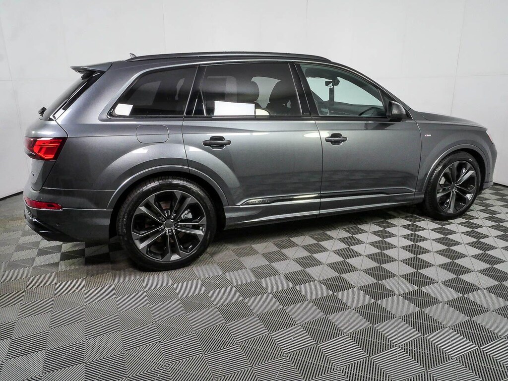 New 2026 Audi Q7 SUV