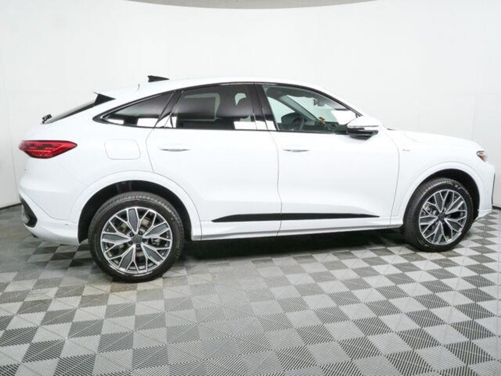 New 2026 Audi Q5 Sportback quattro Sportback