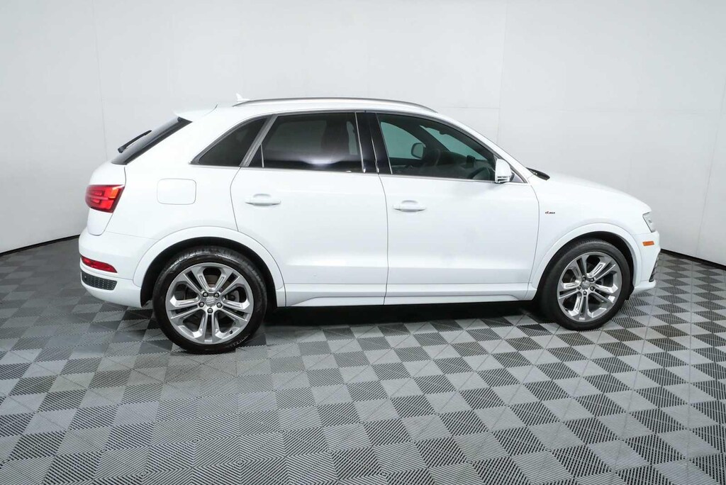 Used 2017 Audi Q3 Prestige SUV