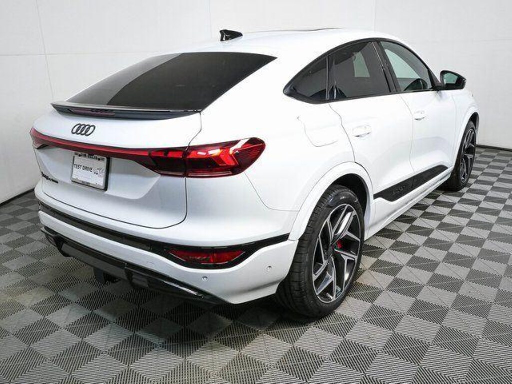New 2027 Audi SQ6 e-tron quattro Sportback