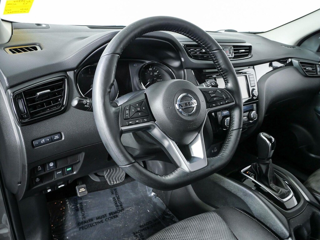 Used 2022 Nissan Rogue Sport SV SUV