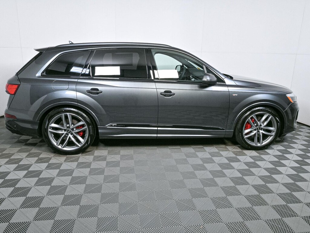 New 2026 Audi Q7 SUV