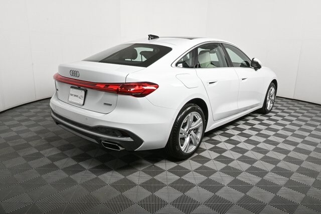 2025 Audi A5 2.0T Prestige photo 3