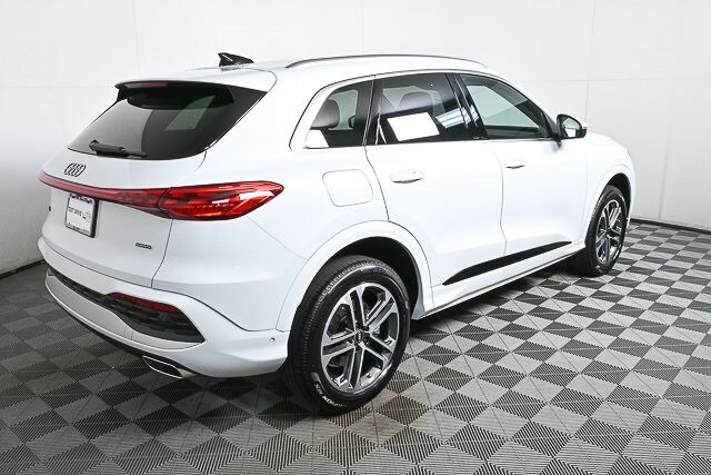 2025 Audi Q5 2.0T Premium photo 3