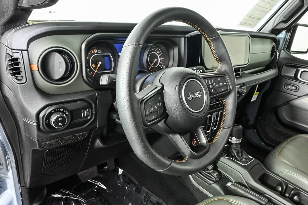 2025 Jeep Gladiator Mojave photo 4