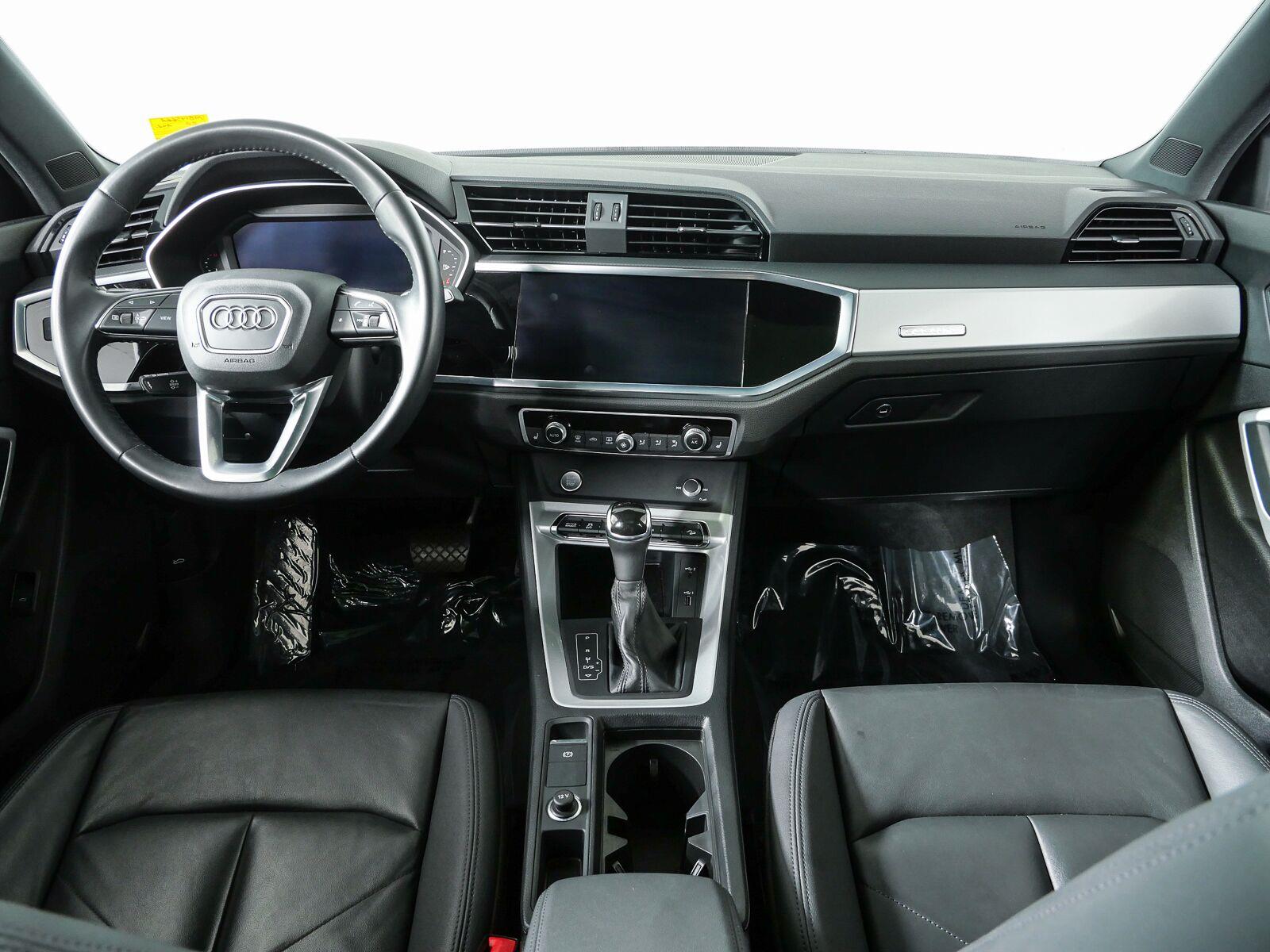 2020 Audi Q3 S Line Premium - Photo 19