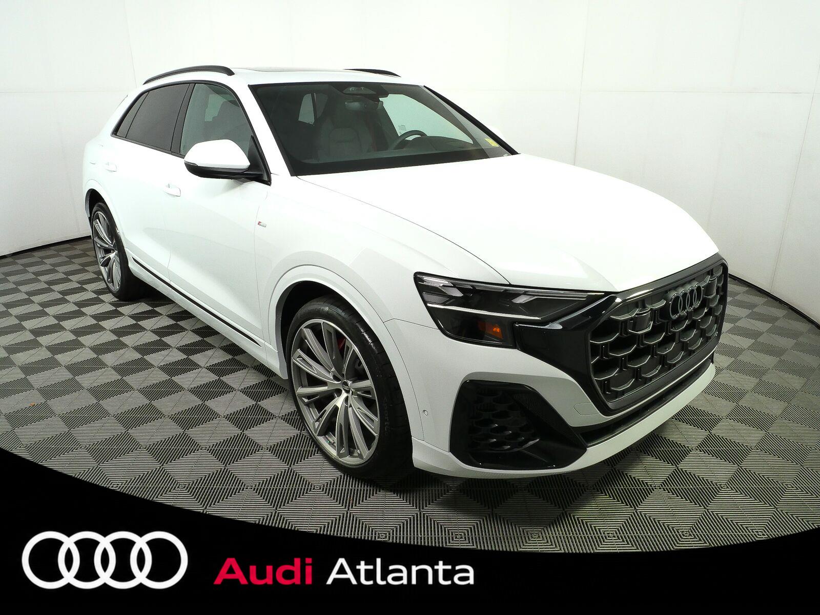  Audi Q8