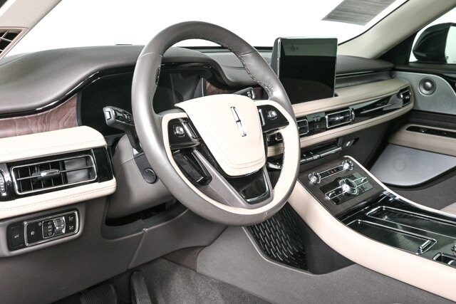 2023 Lincoln Aviator Reserve photo 4