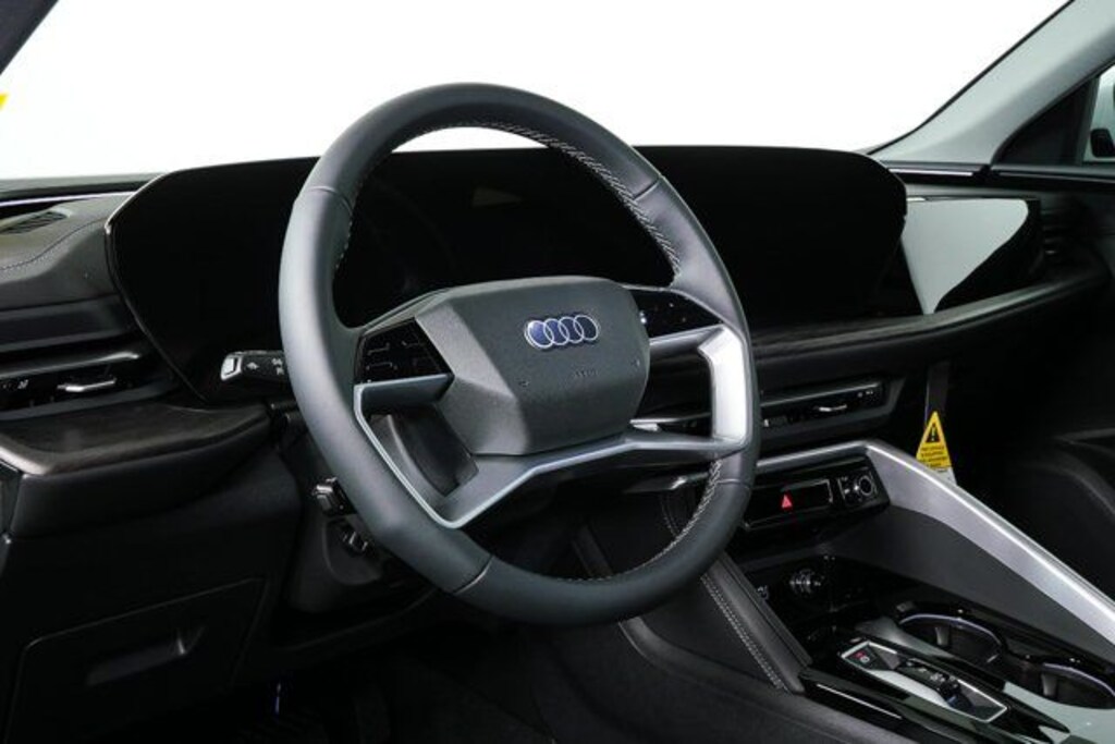 New 2025 Audi Q5 2.0T Premium Plus Quattro SUV