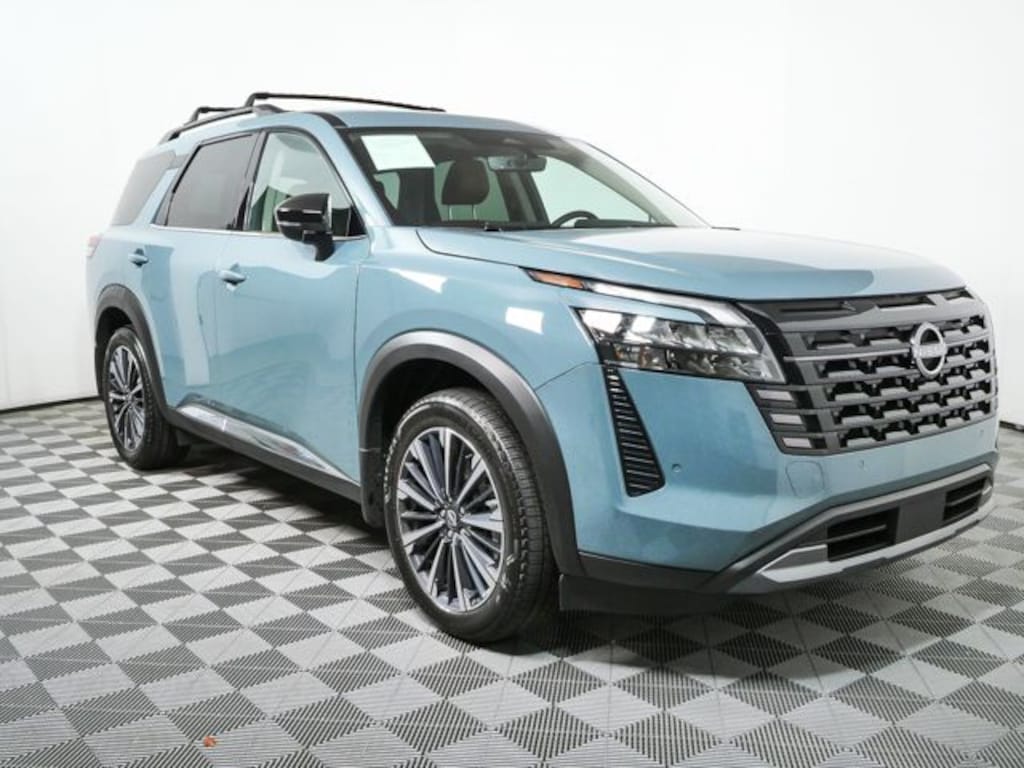 Used 2026 Nissan Pathfinder Platinum SUV