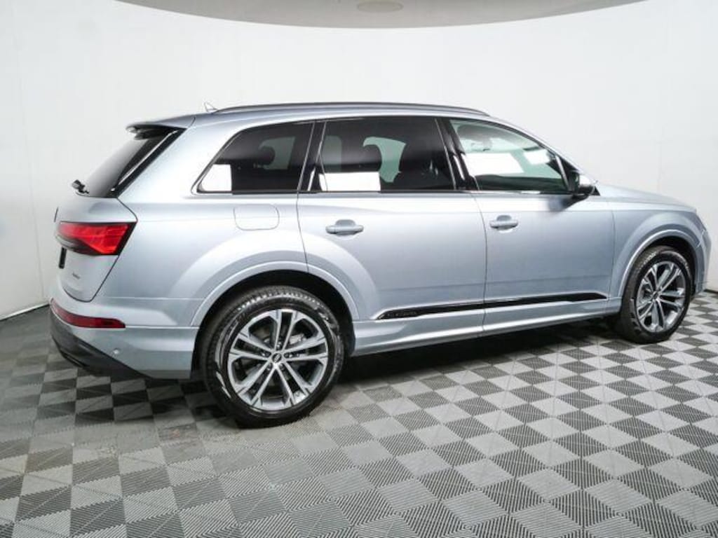New 2026 Audi Q7 SUV
