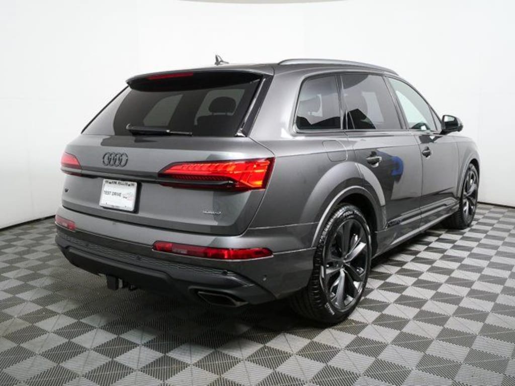 New 2026 Audi Q7 SUV