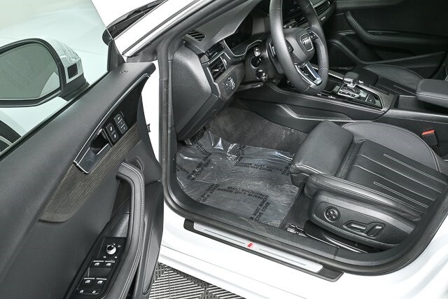 2023 Audi A5 45 S line Premium Plus Quattro photo 3