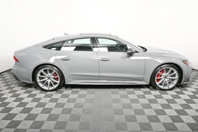 2026 Audi RS 7 Performance Base photo 2