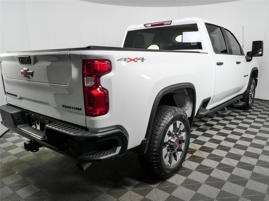 Used 2024 Chevrolet Silverado 2500HD Custom Truck