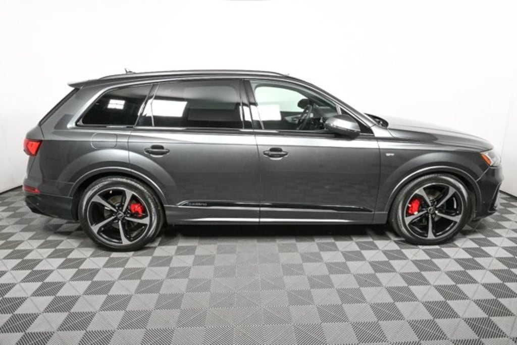 Used 2024 Audi Q7 55 Prestige Quattro SUV