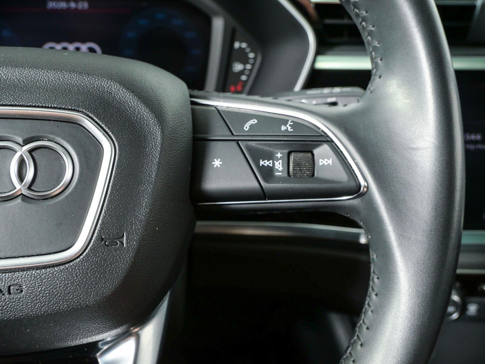 2020 Audi Q3 S Line Premium - Photo 11