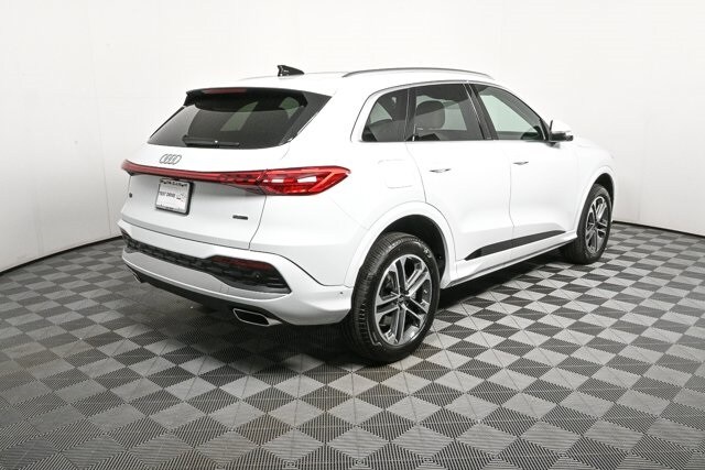 2025 Audi Q5 2.0T Premium photo 3