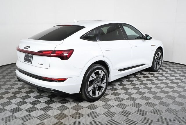 2023 Audi e-tron Sportback S line Premium photo 3