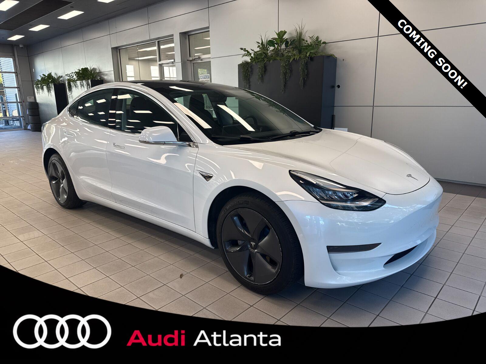  Tesla Model 3