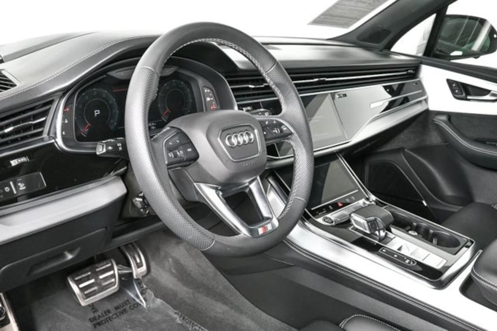 Used 2024 Audi Q7 55 Prestige Quattro SUV