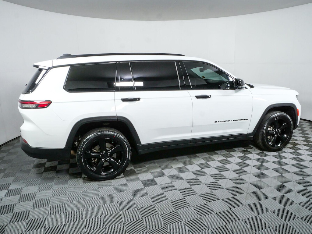 Used 2024 Jeep Grand Cherokee L Limited SUV