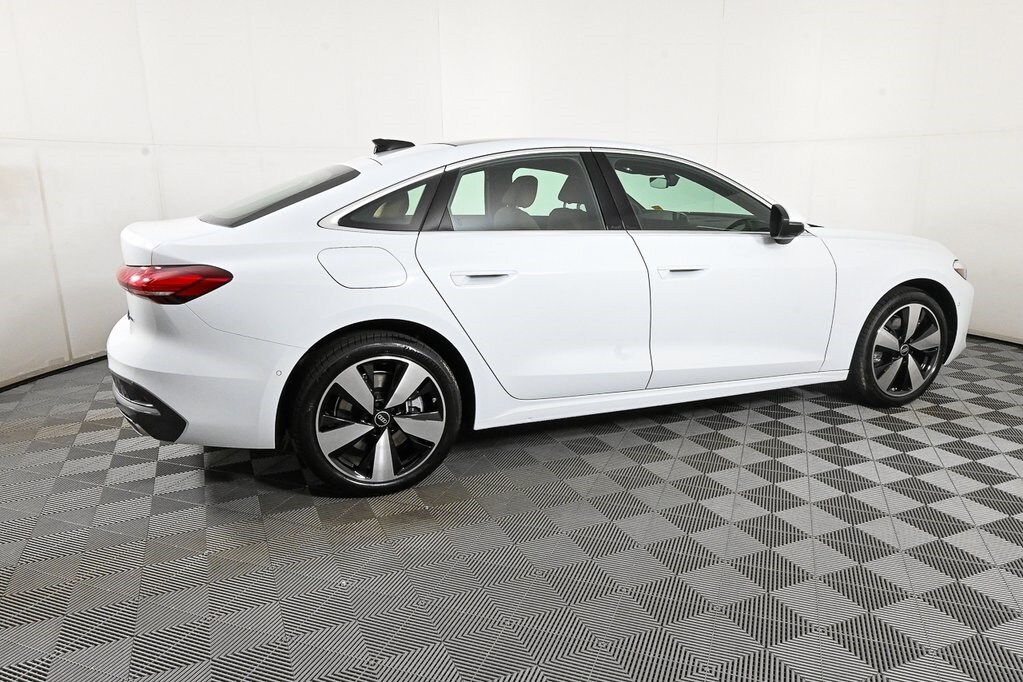 2025 Audi A5 2.0T Premium photo 2