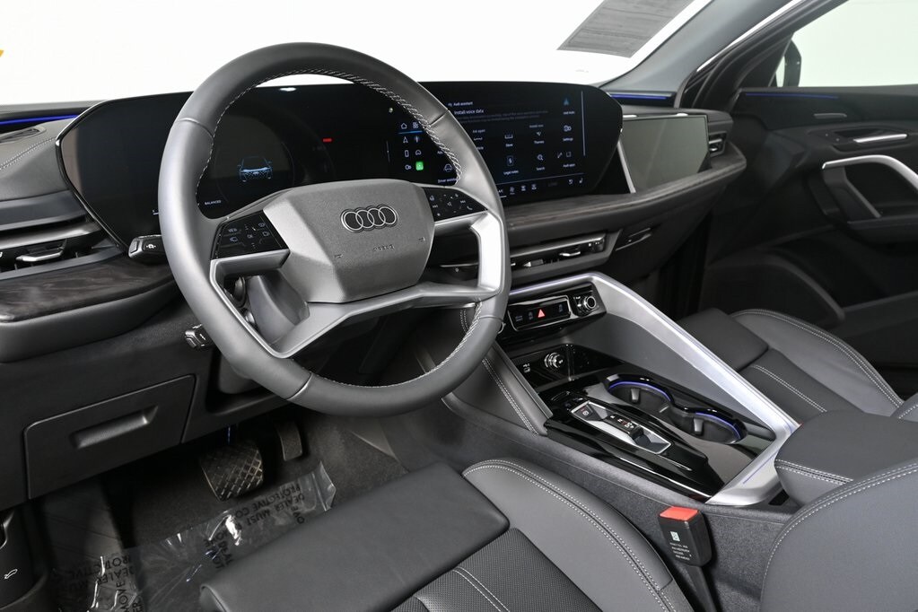 2025 Audi Q5 2.0T Prestige Premium photo 3