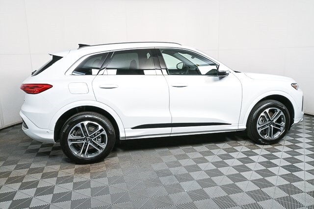 2025 Audi Q5 2.0T Premium photo 2