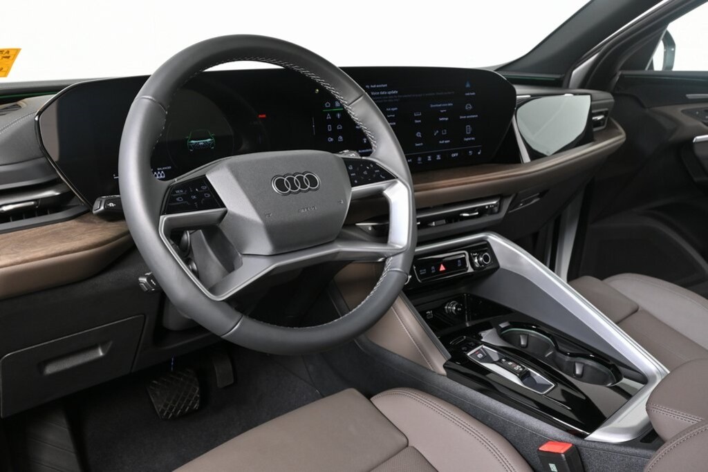 New 2025 Audi All-new Q5 2.0T Premium Plus SUV